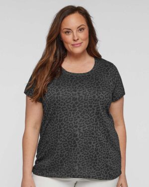 LAT Women's Curvy Collection Fine Jersey Tee - Image 10