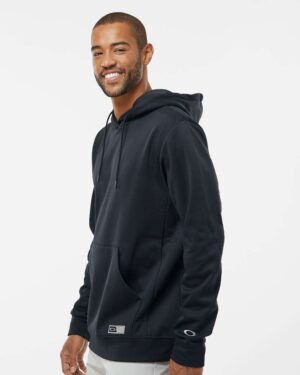 Oakley Men's Team Issue Hydrolix Hooded Sweatshirt - Image 5