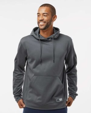 Oakley Men's Team Issue Hydrolix Hooded Sweatshirt - Image 16