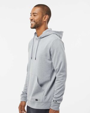 Oakley Men's Team Issue Hydrolix Hooded Sweatshirt - Image 23
