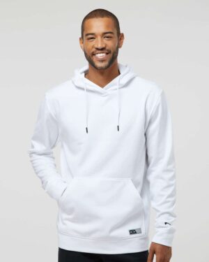 Oakley Men's Team Issue Hydrolix Hooded Sweatshirt - Image 34