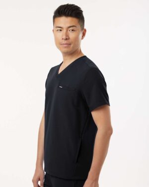 Jaanuu Men's Platt 3-Pocket Scrub V-Neck Top - Image 5