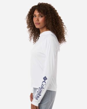 Columbia Women's PFG Tidal Tee™ Hooded Long Sleeve - Image 23