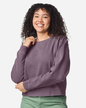 Comfort Colors Women's Garment-Dyed Mid-Length Crewneck Sweatshirt - Image 10