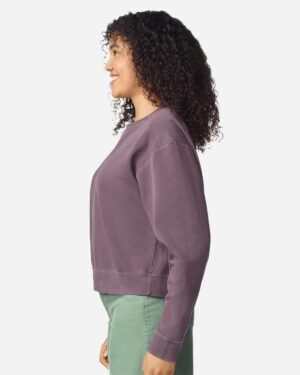 Comfort Colors Women's Garment-Dyed Mid-Length Crewneck Sweatshirt - Image 11